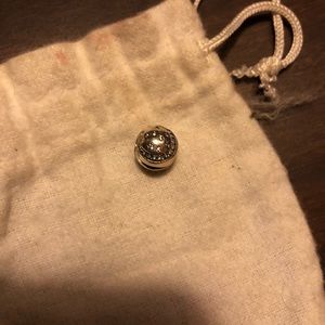 Pandora Twinkling Nigh Clip